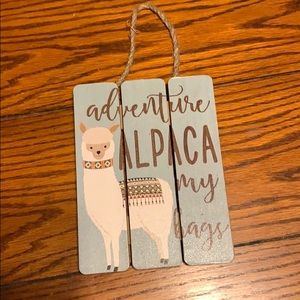 Cute Alpaca sign